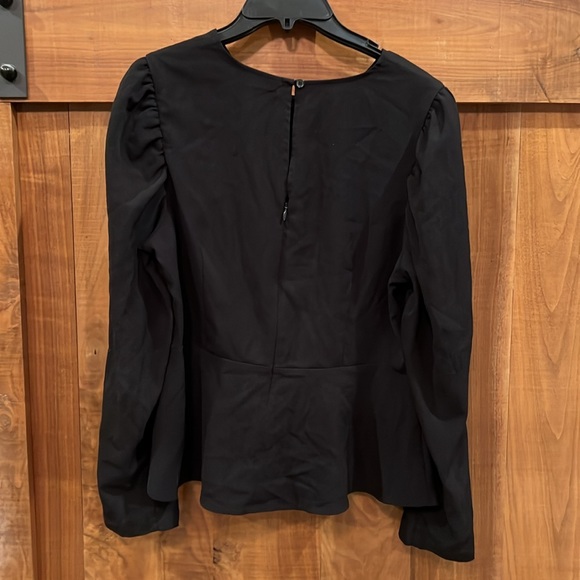 Express long sleeved black blouse size medium women’s - Picture 2 of 3